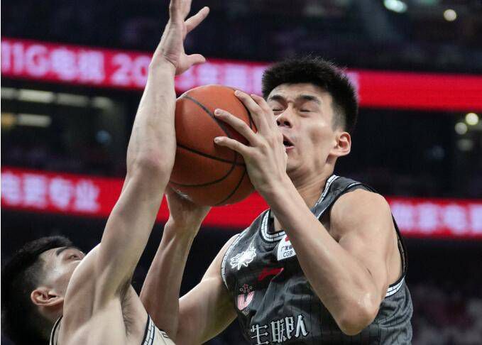 两攻一受4p双龙h男男视频